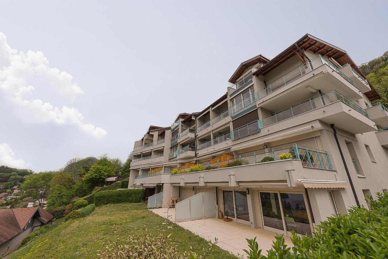 L'Hermitage: Lakeside Apartments with Terrace, Pool & Parking Talloires Exterior photo