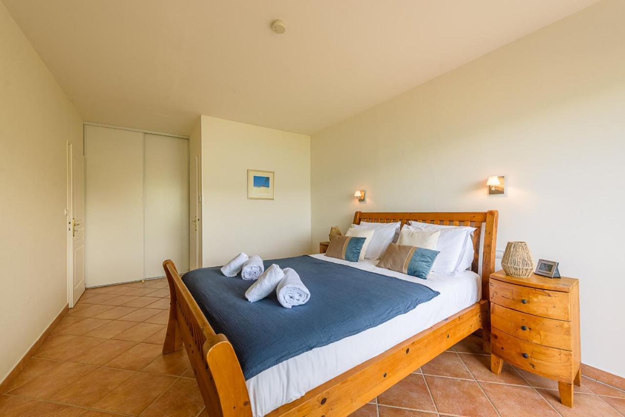L'Hermitage: Lakeside Apartments with Terrace, Pool & Parking Talloires Exterior photo