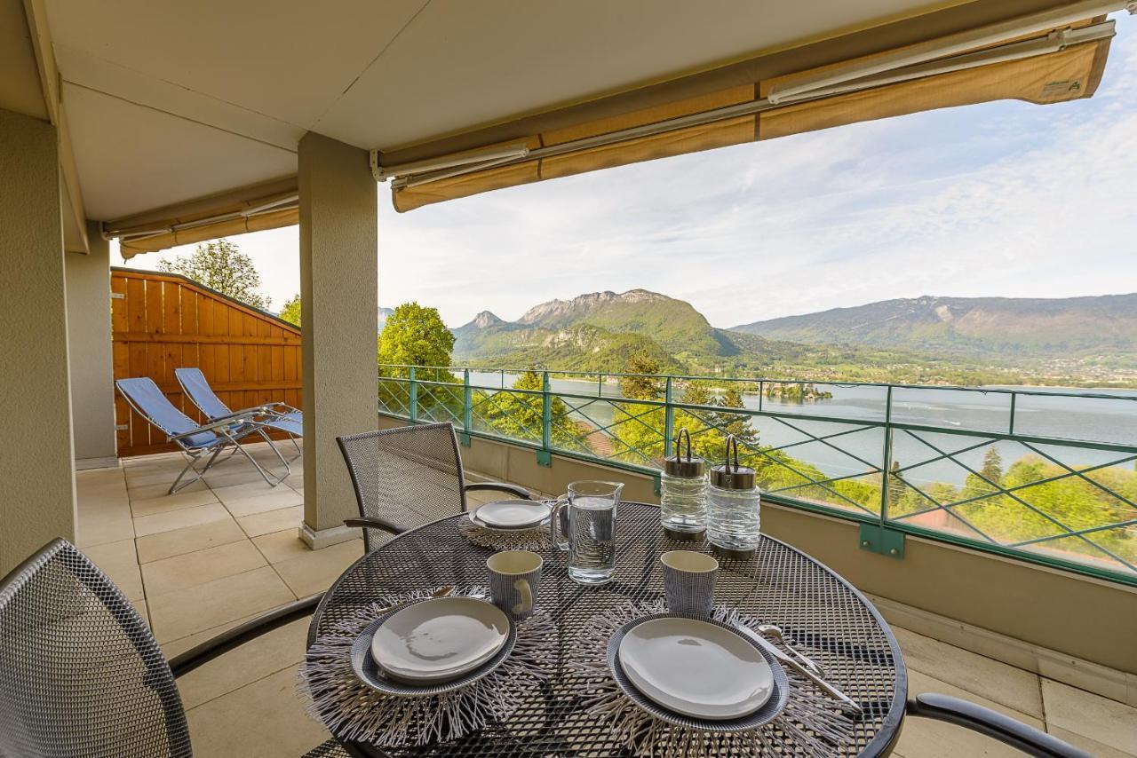 L'Hermitage: Lakeside Apartments with Terrace, Pool & Parking Talloires Exterior photo