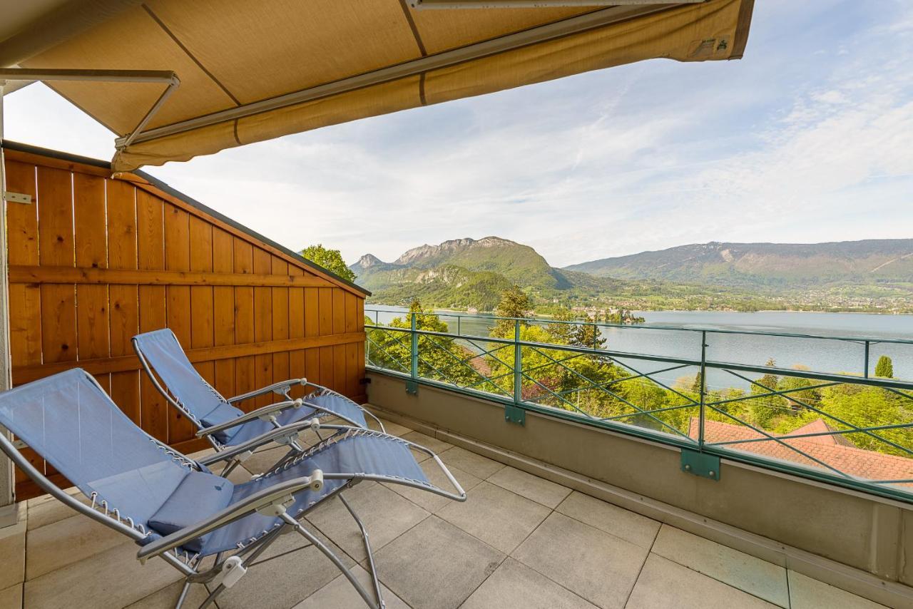 L'Hermitage: Lakeside Apartments with Terrace, Pool & Parking Talloires Exterior photo