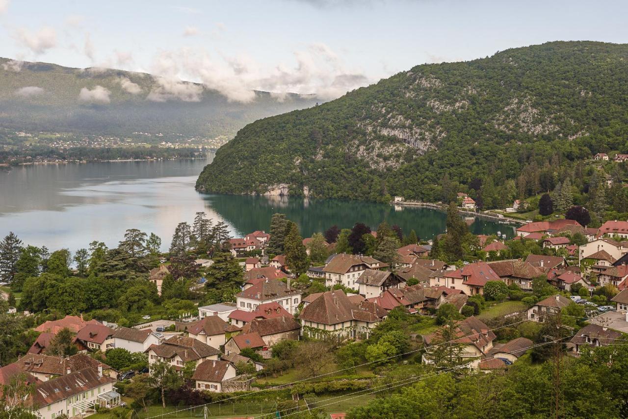 L'Hermitage: Lakeside Apartments with Terrace, Pool & Parking Talloires Exterior photo