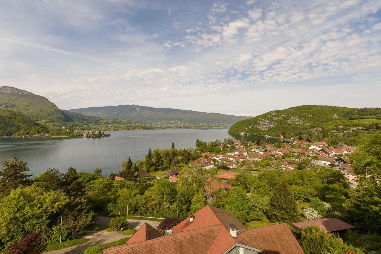 L'Hermitage: Lakeside Apartments with Terrace, Pool & Parking Talloires Exterior photo